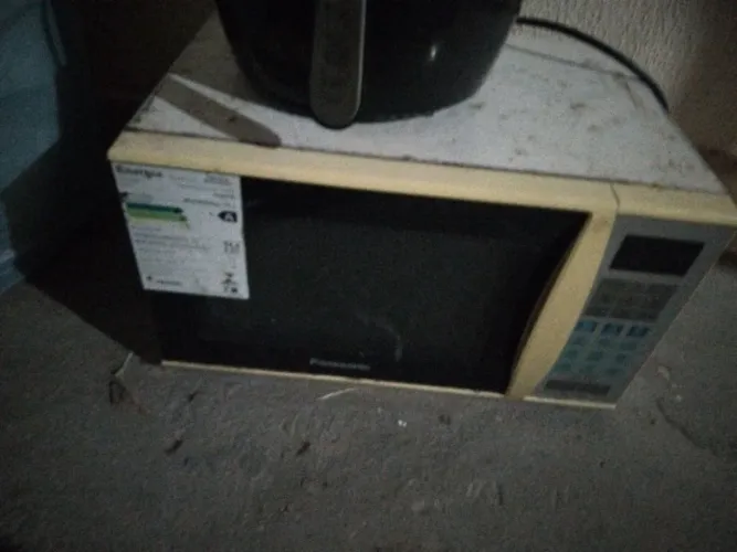 Micro ondas usa mas funciona tudo