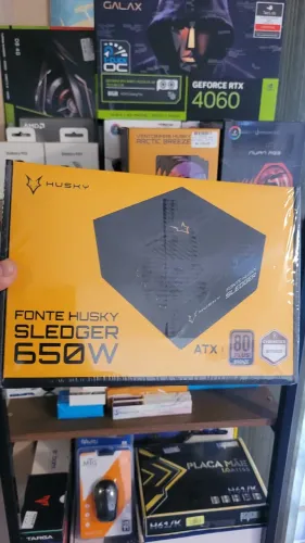 Fonte 650w, nova, lacrada, com garantia, Husky, 80 Plus Bronze, PFC Ativo!