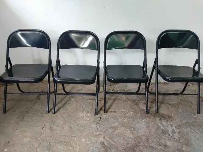 Cadeira dobrável em aço / Cadeira em aço dobrável