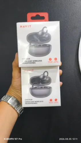 Vende novo lacrado Fone De Ouvido Tradutor Simultâneo Bluethooth Sem Fio