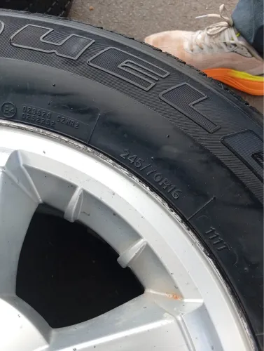 Rodas original S10 aro 16 pneus meia vida