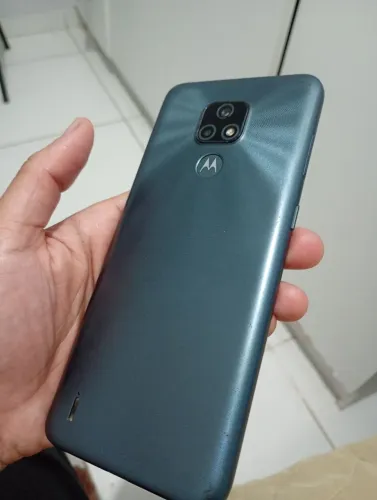 Motorola moto E7