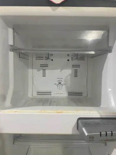 Tv e geladeira