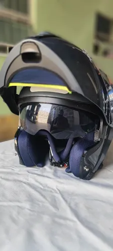 CAPACETE AXXIS ESCAMOTEAVEL NOVO,NA CAIXA.MASCULINO