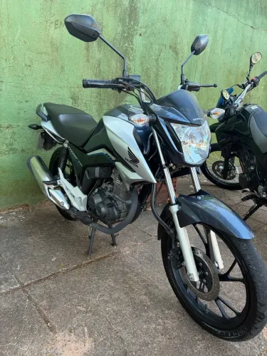 Vende-se 160 Titan