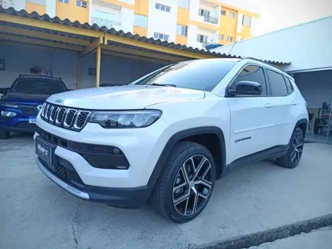 Jeep Compass Long. T270 1.3 TB 4X2 Flex AUT 2026