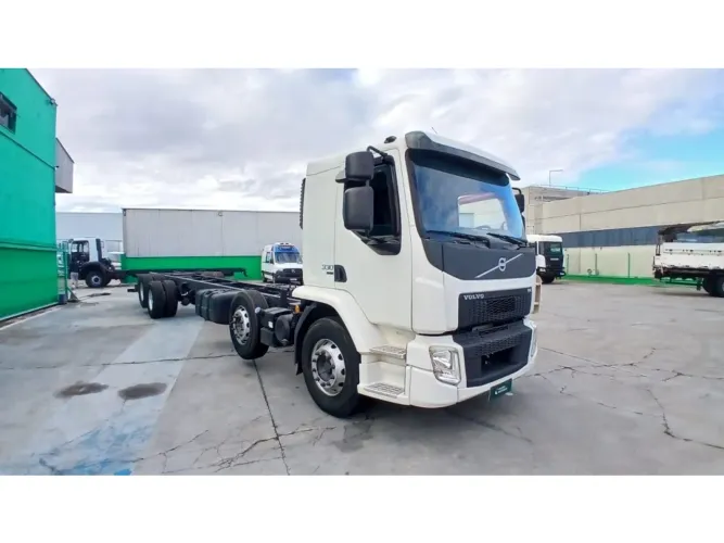 Volvo Vm 330 2021