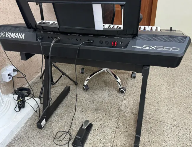 TECLADO YAMAHA SX900 (Quase novo)