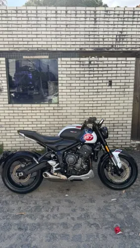 Triumph Trident 660 2025