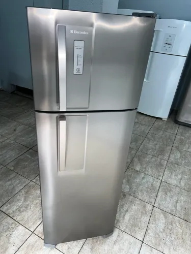 Geladeira Electrolux Frost Free Inox Semi nova