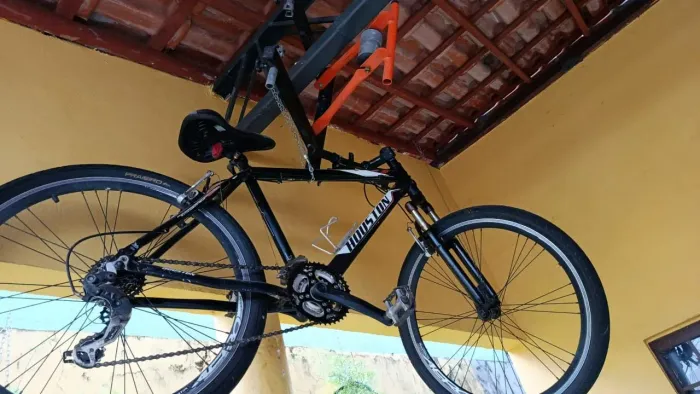 Bicicleta Houston + Acessórios