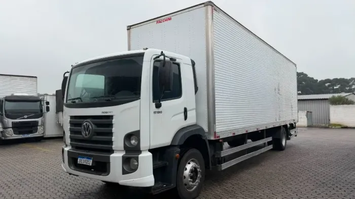 Vw 17-190 ano 2021 Bau 10 metros