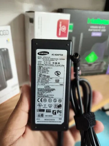 Carregador para Notebook Samsung 19V