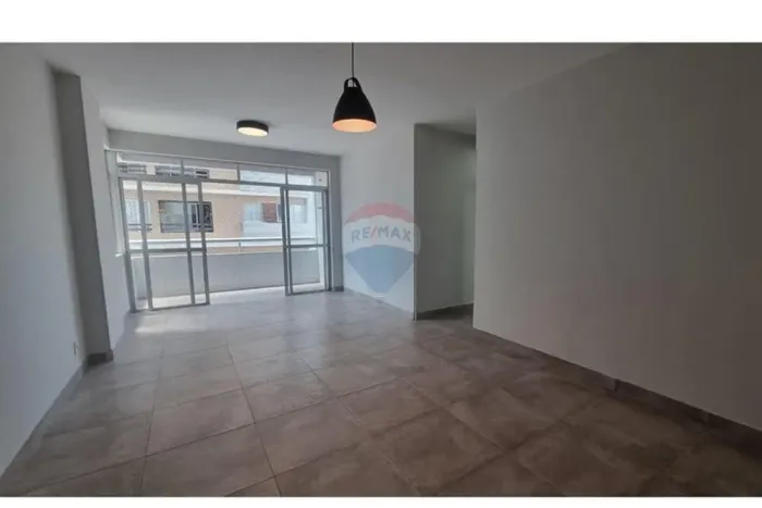 Apartamento com de 3 quartos em Boa Viagem - 100m²