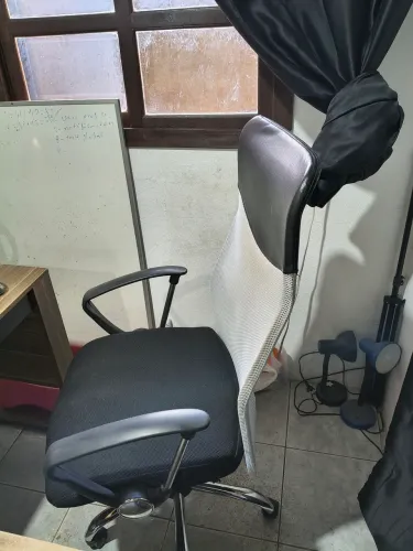 Cadeira de escritório giratória 
