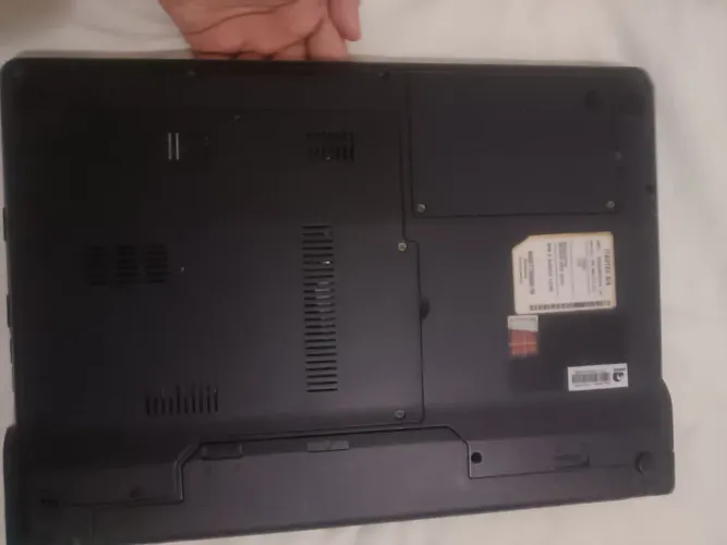 Notebook barato Itautec A7520