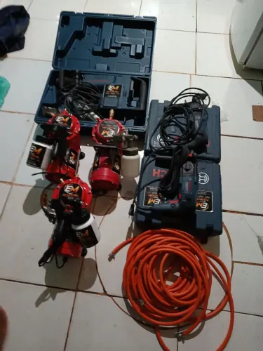 Aluga-se compressor ar direto martelete demolidor martelete rompedor e andaime