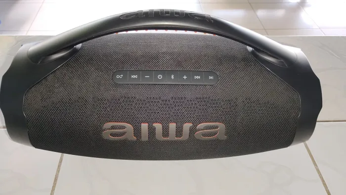 Bombox Aiwa vendo ou troco por tv 42"