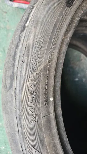 Pneu Run Flat 245 45 19