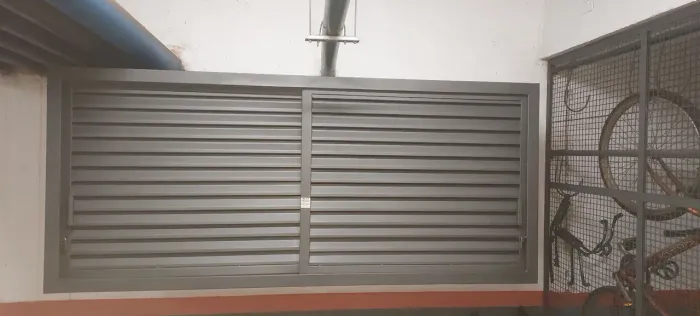Armário de Garagem (Parede)