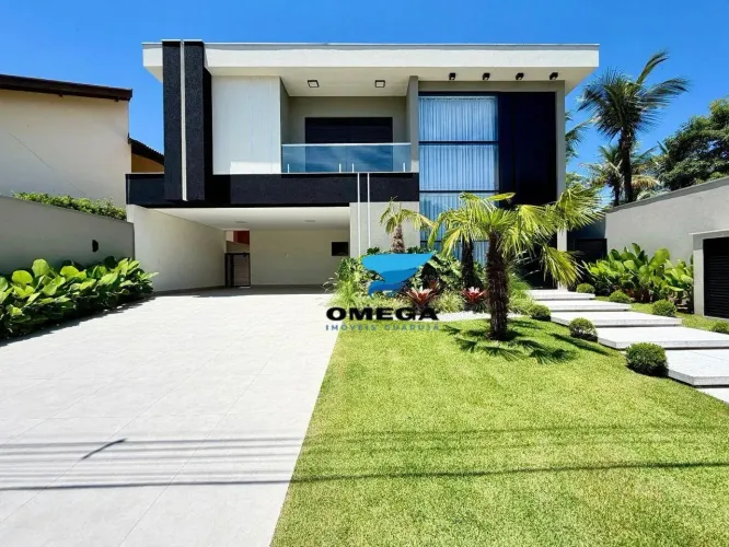 Casa à venda no Condomínio Jardim Acapulco em Guaujá | Omega Imóveis