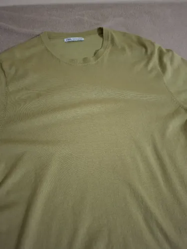 Camisa Camiseta Zara masculina - verde claro