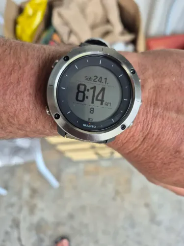 Relógio suunto traverse 