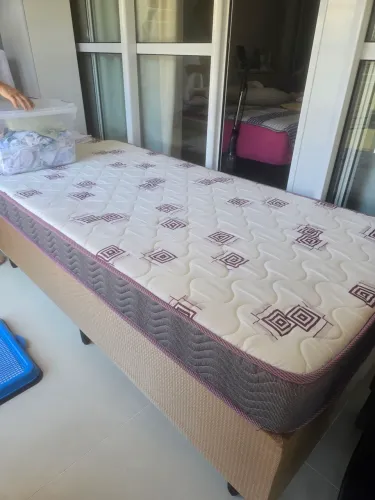 Cama e base box solteiro ortobom pouco usado
