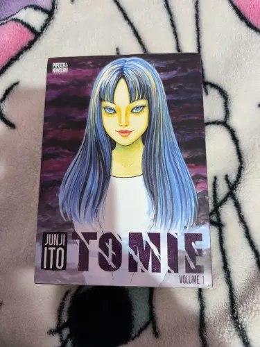 Mangá - Tomie - Volume 1