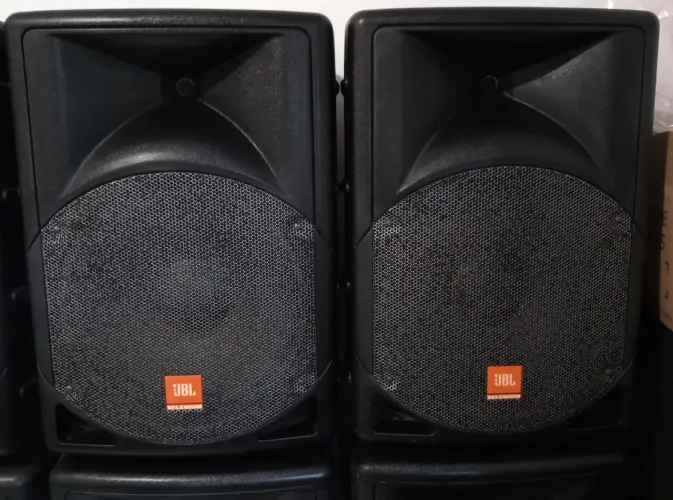 Par de caixas de som ativas 15 polegadas Selenium/JBL profissional SPM1503A