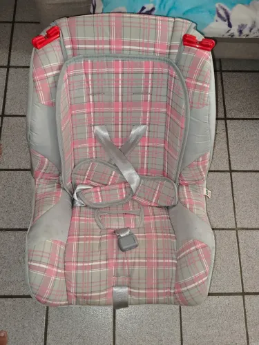 Cadeira para Carro Xadrez Tutti Baby (SEMI NOVA)