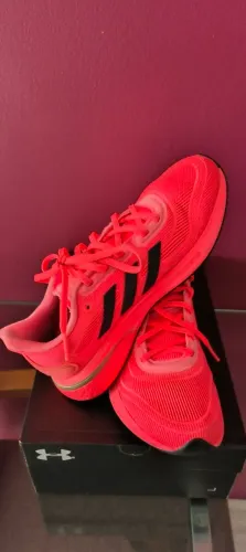 Tênis Adidas 100 reais