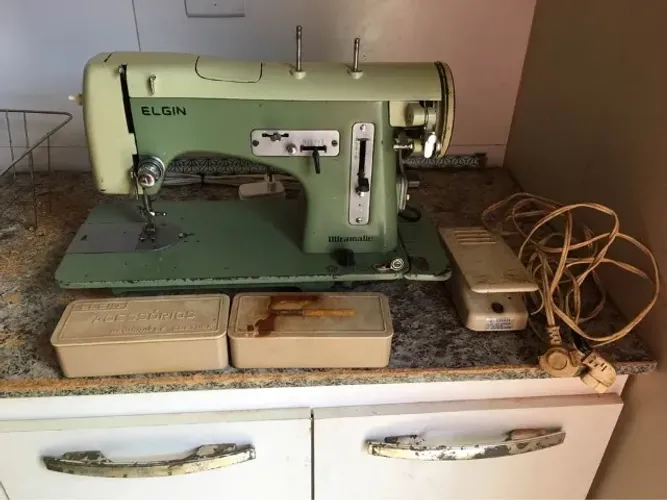 Máquina Elgin Ultramatic 220v