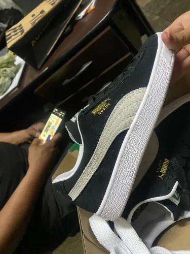 Puma suede preto