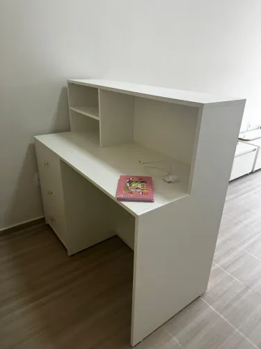BALCÃO MULTIUSO EM MDF - ROBUSTO, MODERNO E MUITO CONSERVADO!