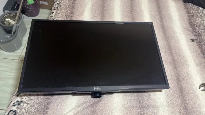 TV PHILCO 32" POLEGADAS SEMI NOVA