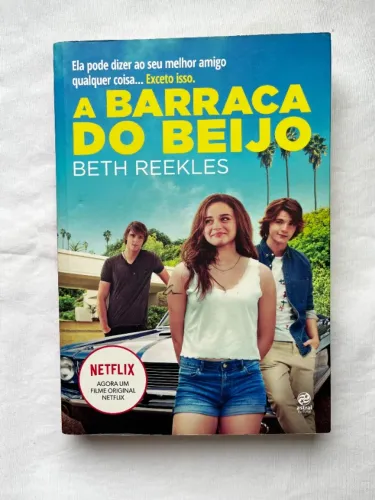 a barraca do beijo, de beth reekles vol. 1