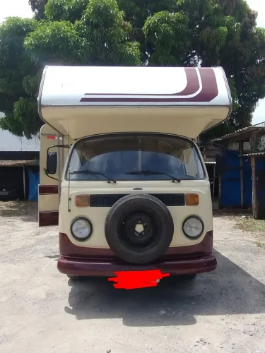 Volkswagen Kombi Standard/ Luxo/ Serie Prata 1989