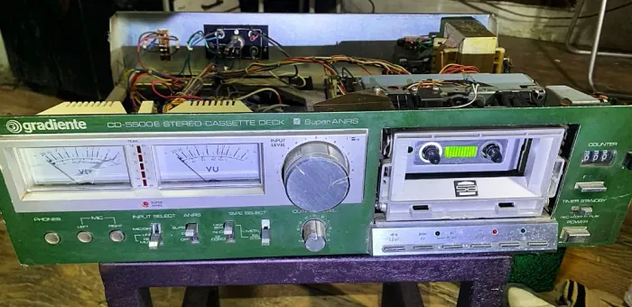 Tape Deck CD5500E Gradiente "Incrível Hulk"