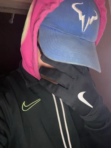 Vende-se Rafael Nadal Azul Royal!