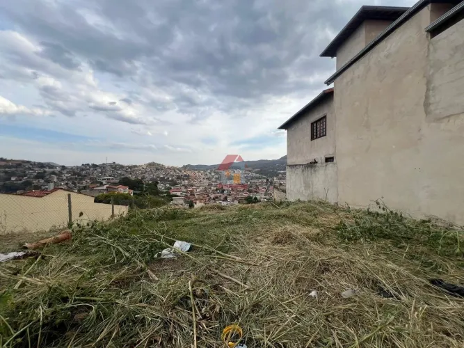 LOTE A VENDA - BOM JARDIM