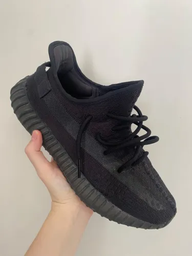 tênis adidas yeezy 350 v2 onyx 43