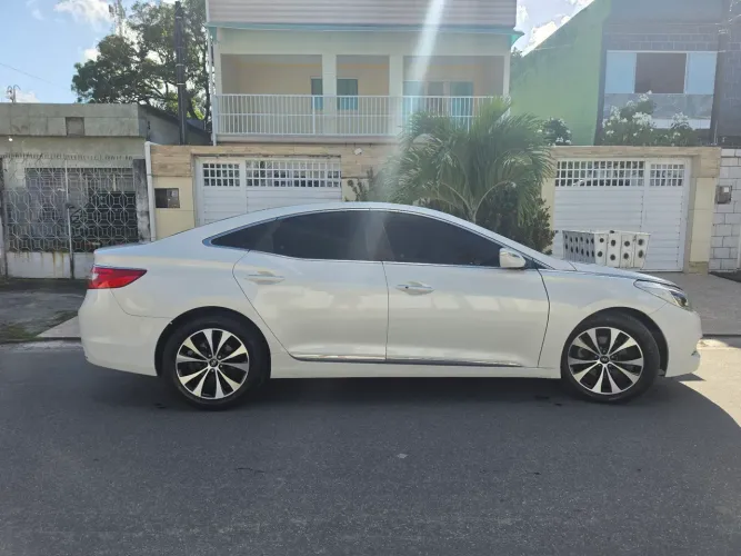 Hyundai Azera 3.0 V6 24V 4P Aut. 2012