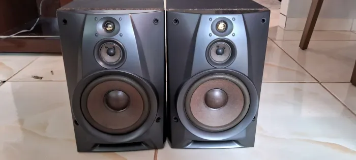 2 caixas de som sony