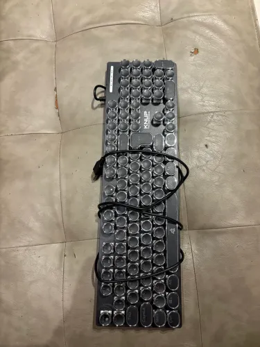 Vendo teclado gamer 