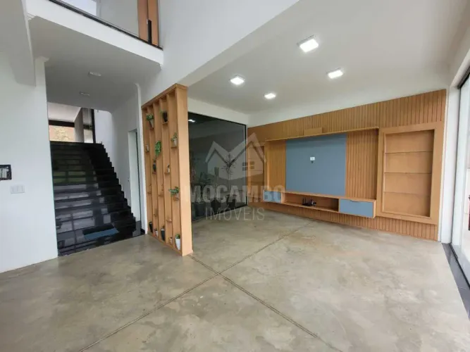 Casa em Condomínio : / Residencial / Bairro Itapema