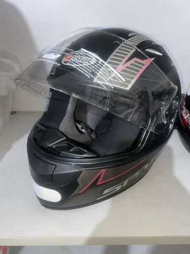 Capacete tamanho 56