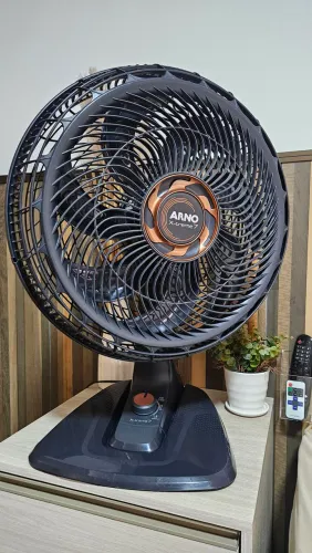 Ventilador de mesa Arno X-treme 7 pas 127v