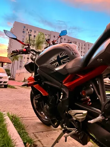 Street Triple 675 - R