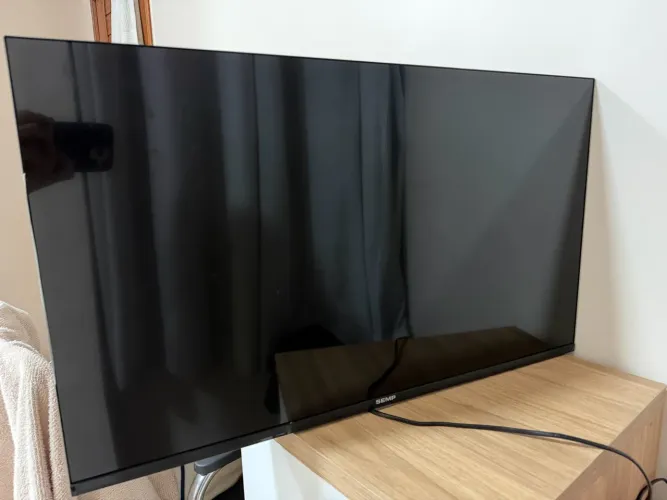 TV SEMP 32? HD - ÓTIMO ESTADO!